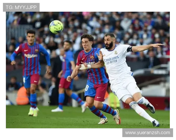 西甲经典对决：巴塞罗那与皇家马德里的荣耀之争