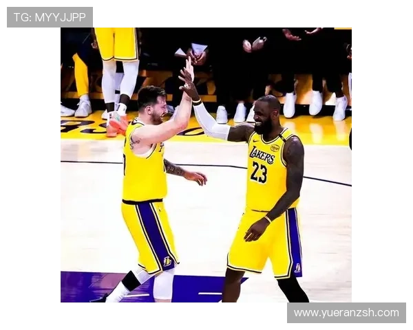 湖人双星爆发力克勇士球队状态回暖季后赛前景再受关注 湖人双星爆发力克勇士球队状态回暖季后赛前景再受关注