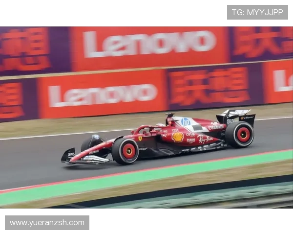 F1赛季精彩纷呈:梅赛德斯、红牛与法拉利激战正酣,冠军争夺进入白热化阶段 F1赛季精彩纷呈:梅赛德斯、红牛与法拉利激战正酣,冠军争夺进入白热化阶段