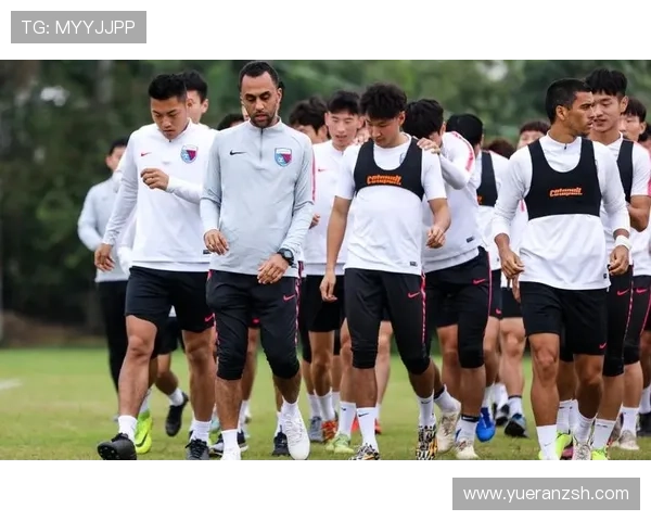 温布尔登俱乐部发布最新赛季安排及球员参赛名单引发广泛关注